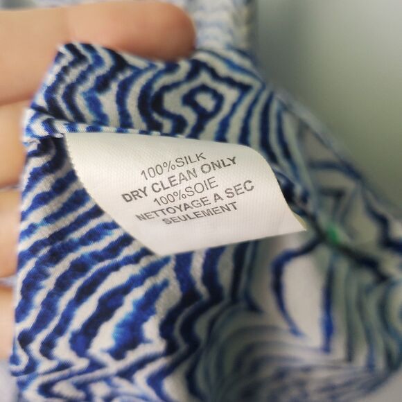 Trina Turk Blue White Patterned Silk Flowy Racerback Tank Top Small - Picture 8 of 8